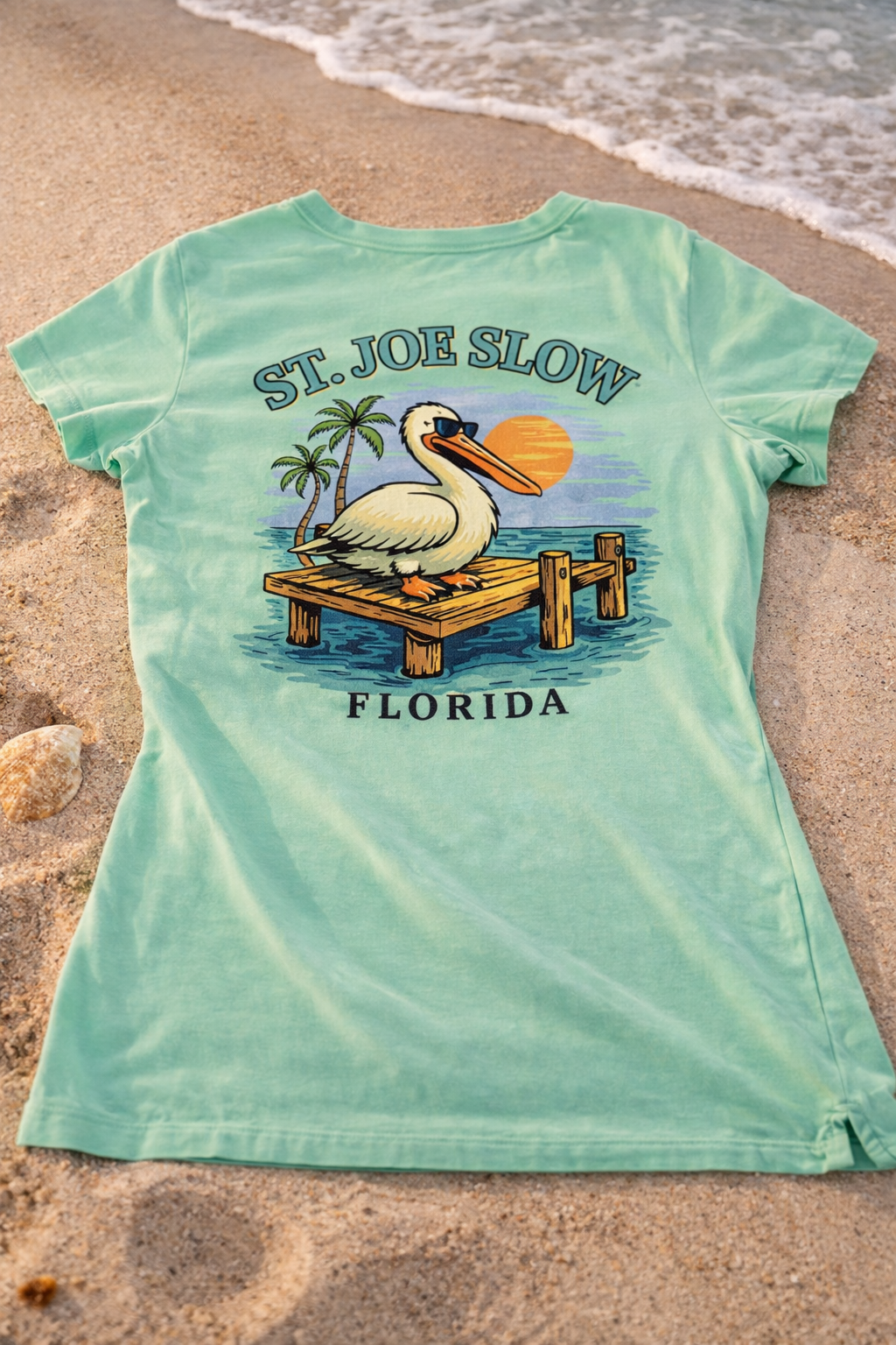 Pelican V-Neck